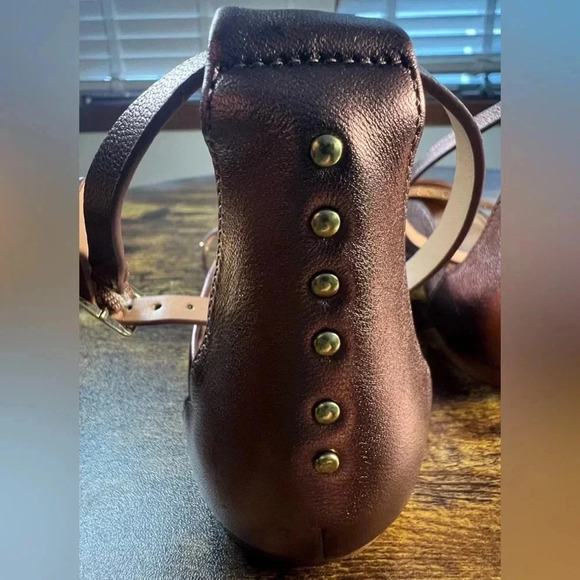 Halston Heritage | Arwen Mink Metallic Leather Studded Flats. Size: 8.5M - Picture 8 of 15